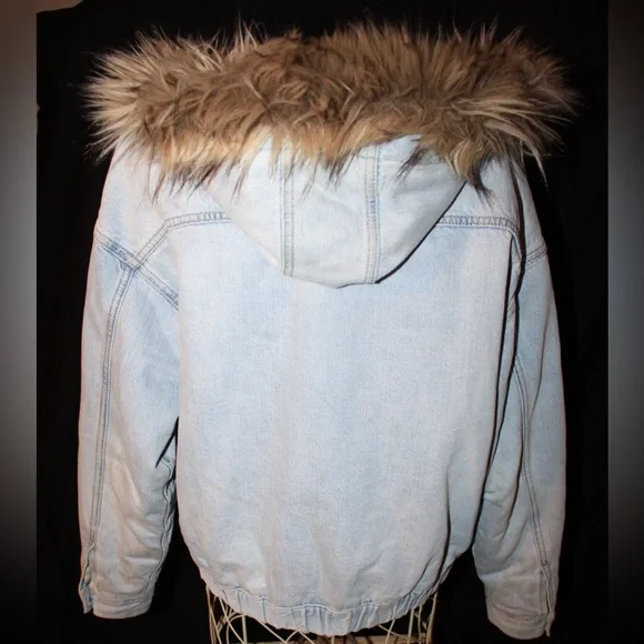 American Eagle Sherpa-lined Denim Bomber Jacket with Fur Hood Women's XXS - Picture 4 of 10